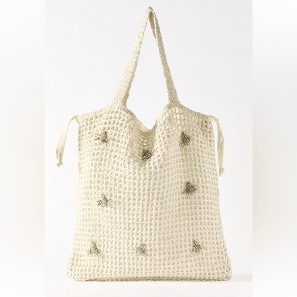 Zara Mesh Shopper - Picture 1 of 2
